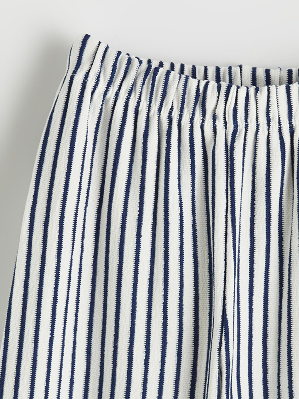 تيشيرت مطبوع للبنات وسروال مخطط-6