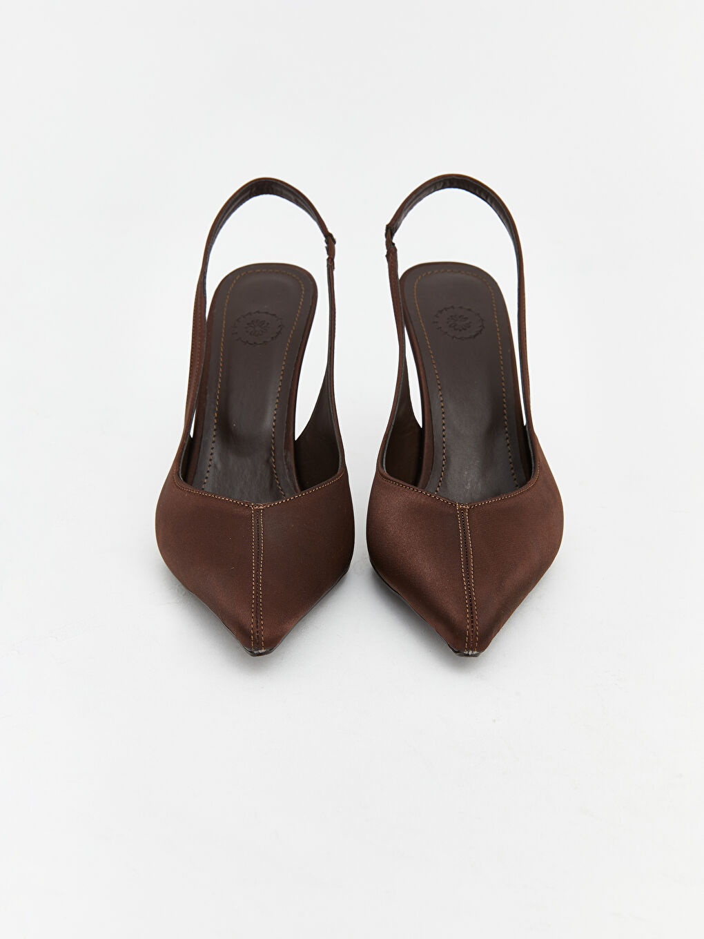 Kahverengi Sivri Burun Kadın Topuklu Ayakkabı-2