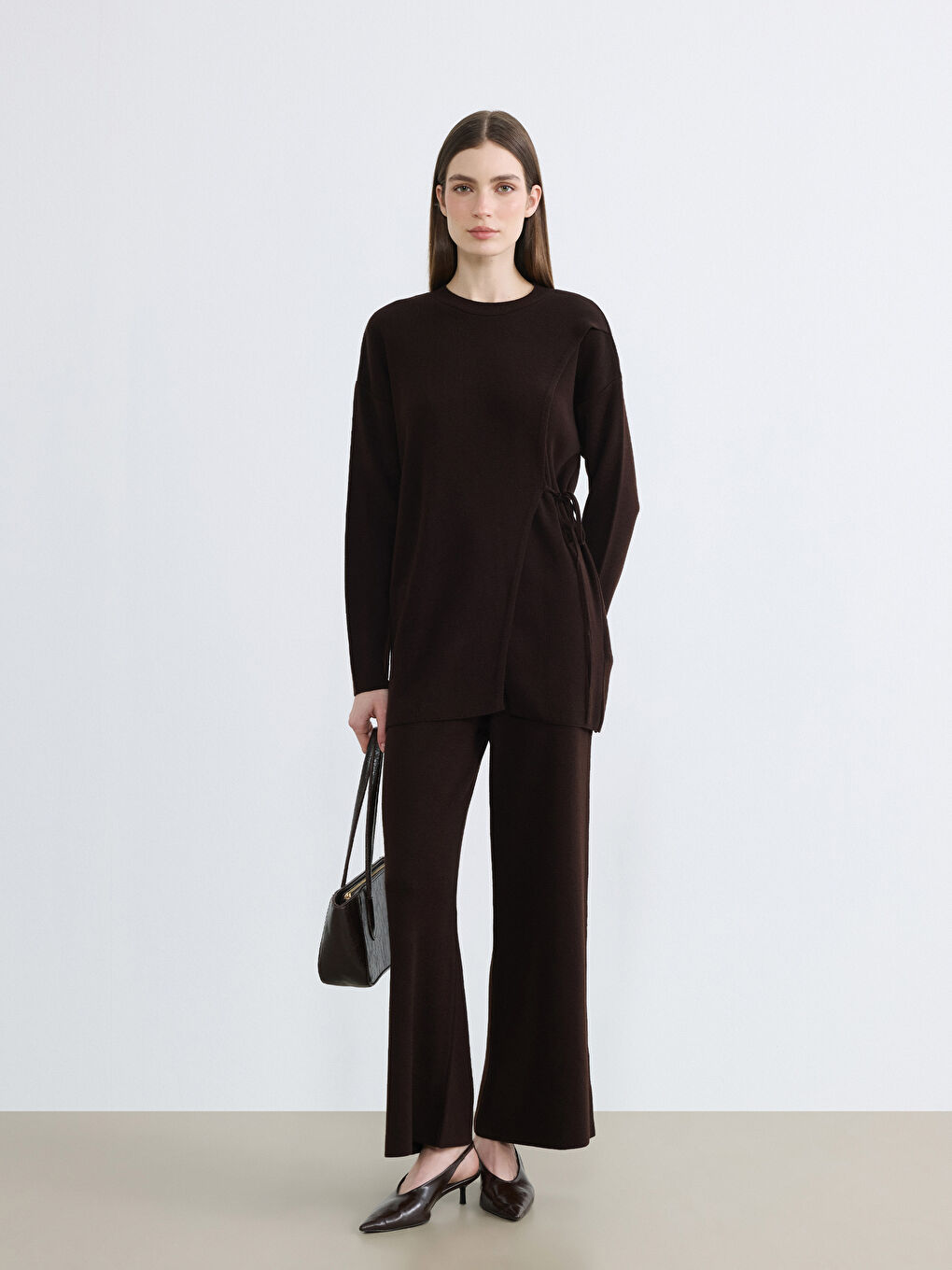 Kahverengi Beli Lastikli Geniş Paça Kadın Triko Pantolon