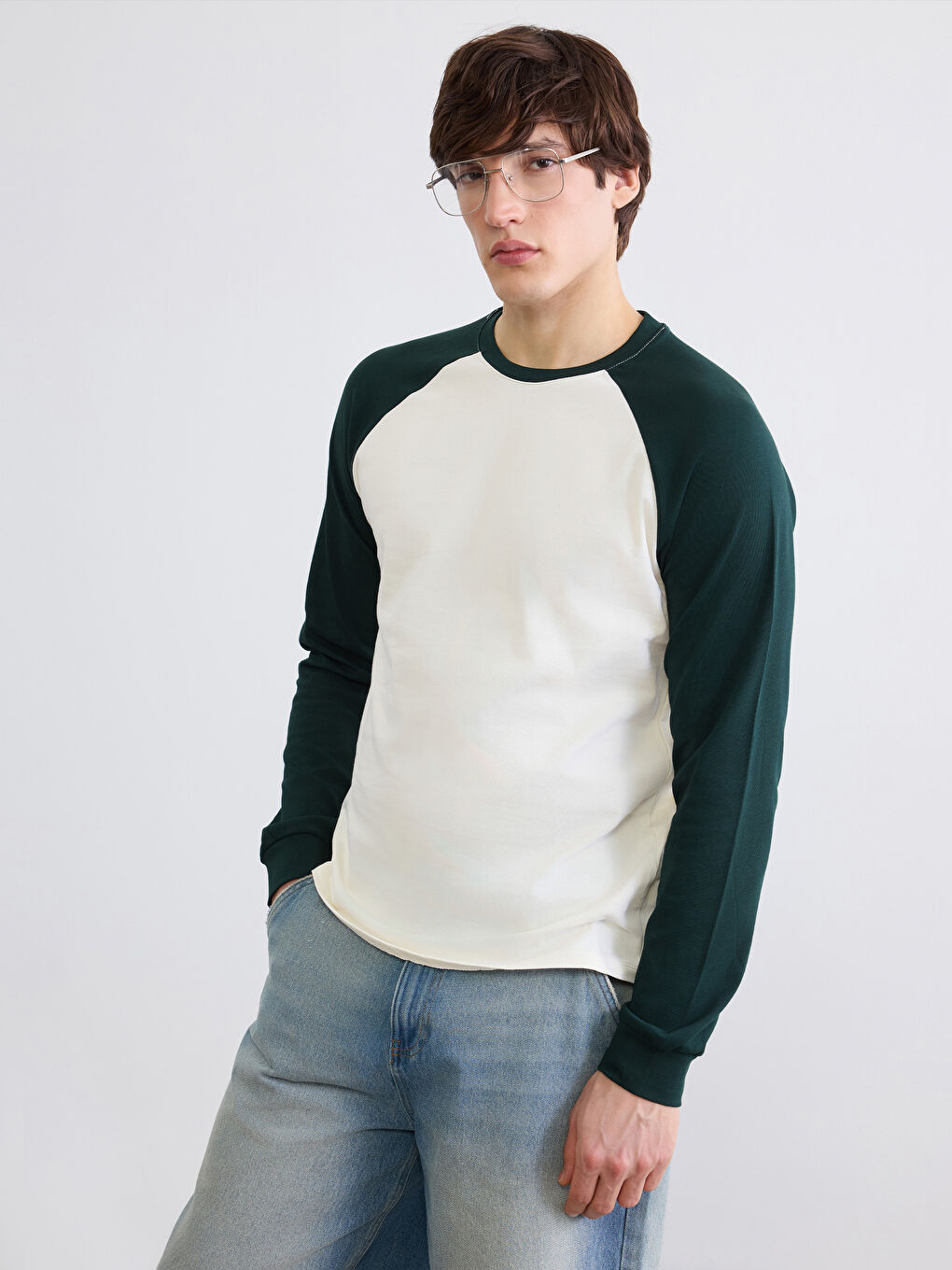 Ekru Bisiklet Yaka Uzun Kollu Renk Bloğu Erkek Tişört