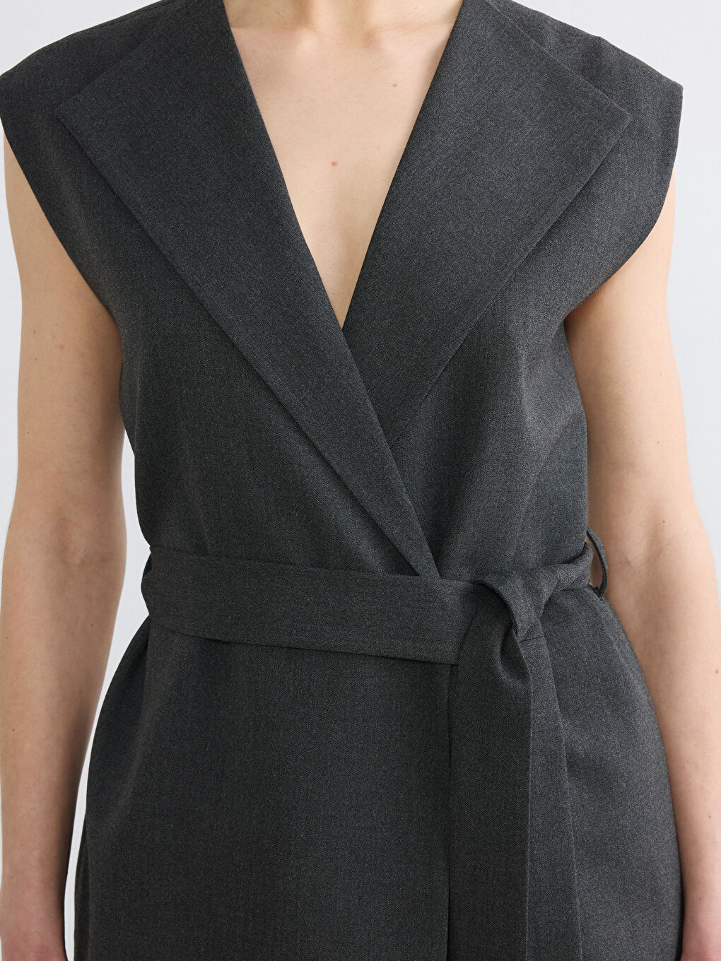 Antrasit Kruvaze Yaka Kuşaklı Kadın Klasik Yelek-2