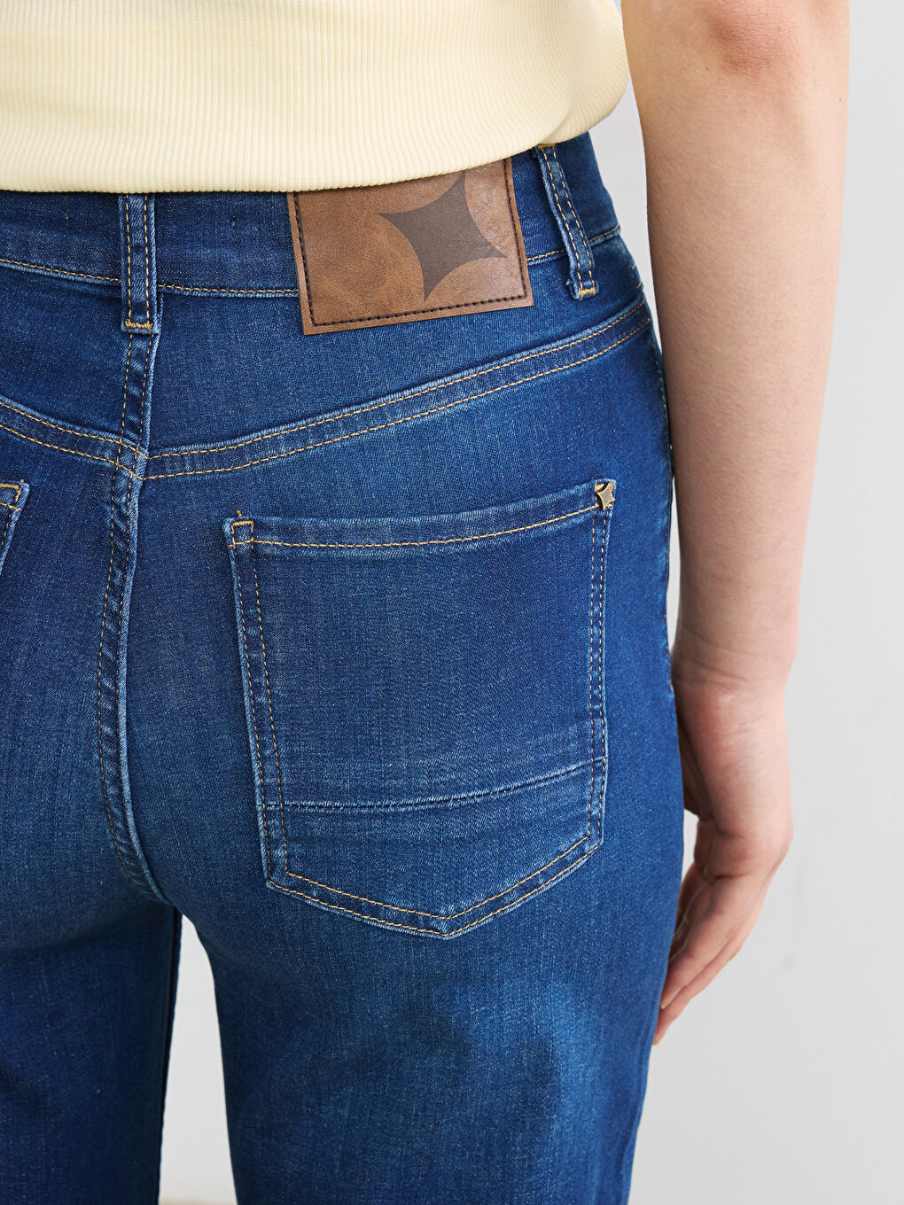 Lacivert Straight Fit Kadın Jean Pantolon-4