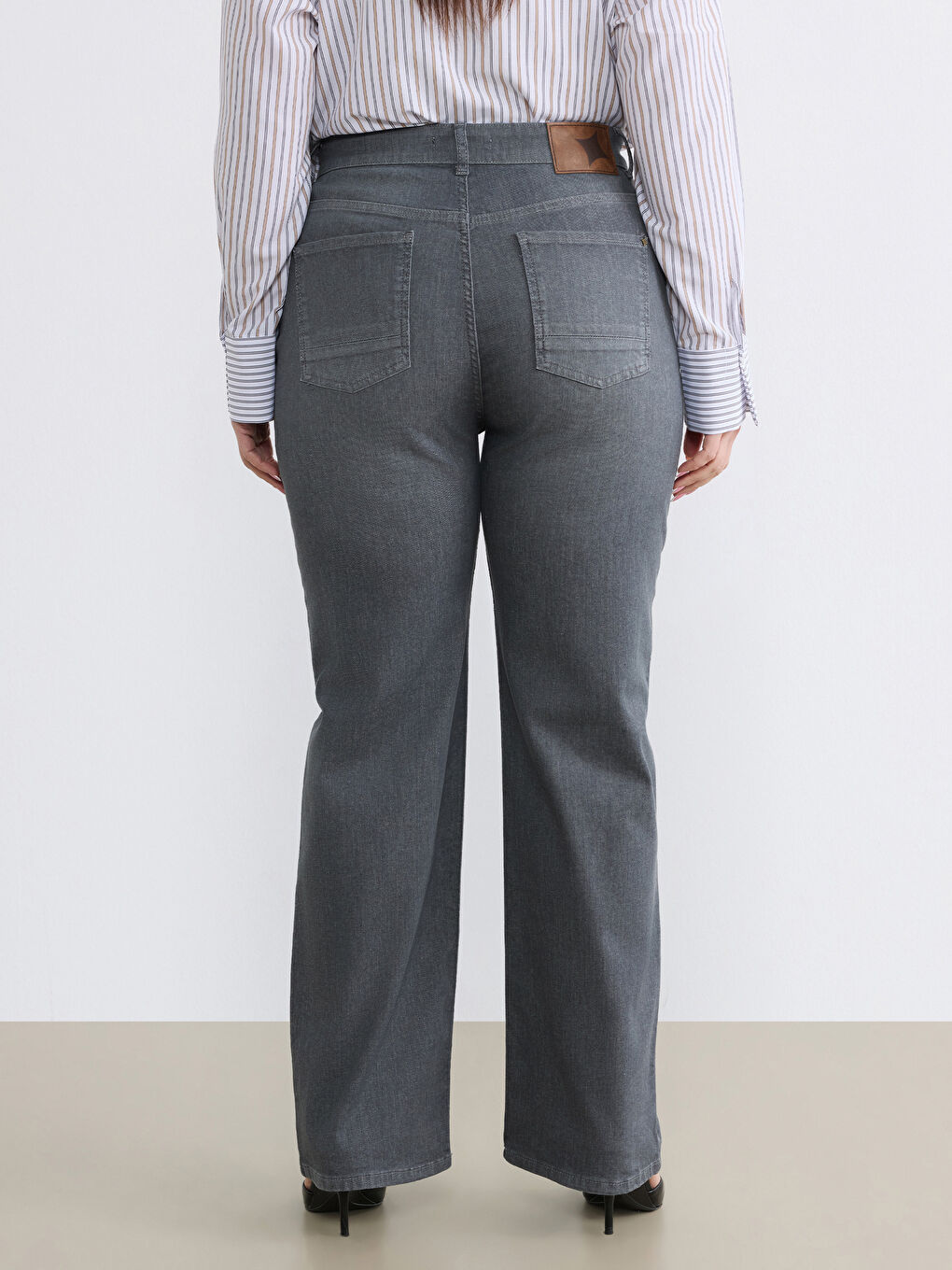 Gri Straight Fit Kadın Jean Pantolon-9