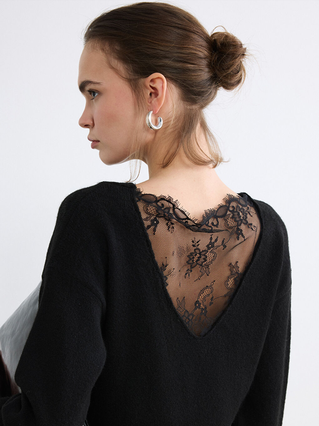 Siyah Bisiklet Yaka Kadın Triko Kazak	-2