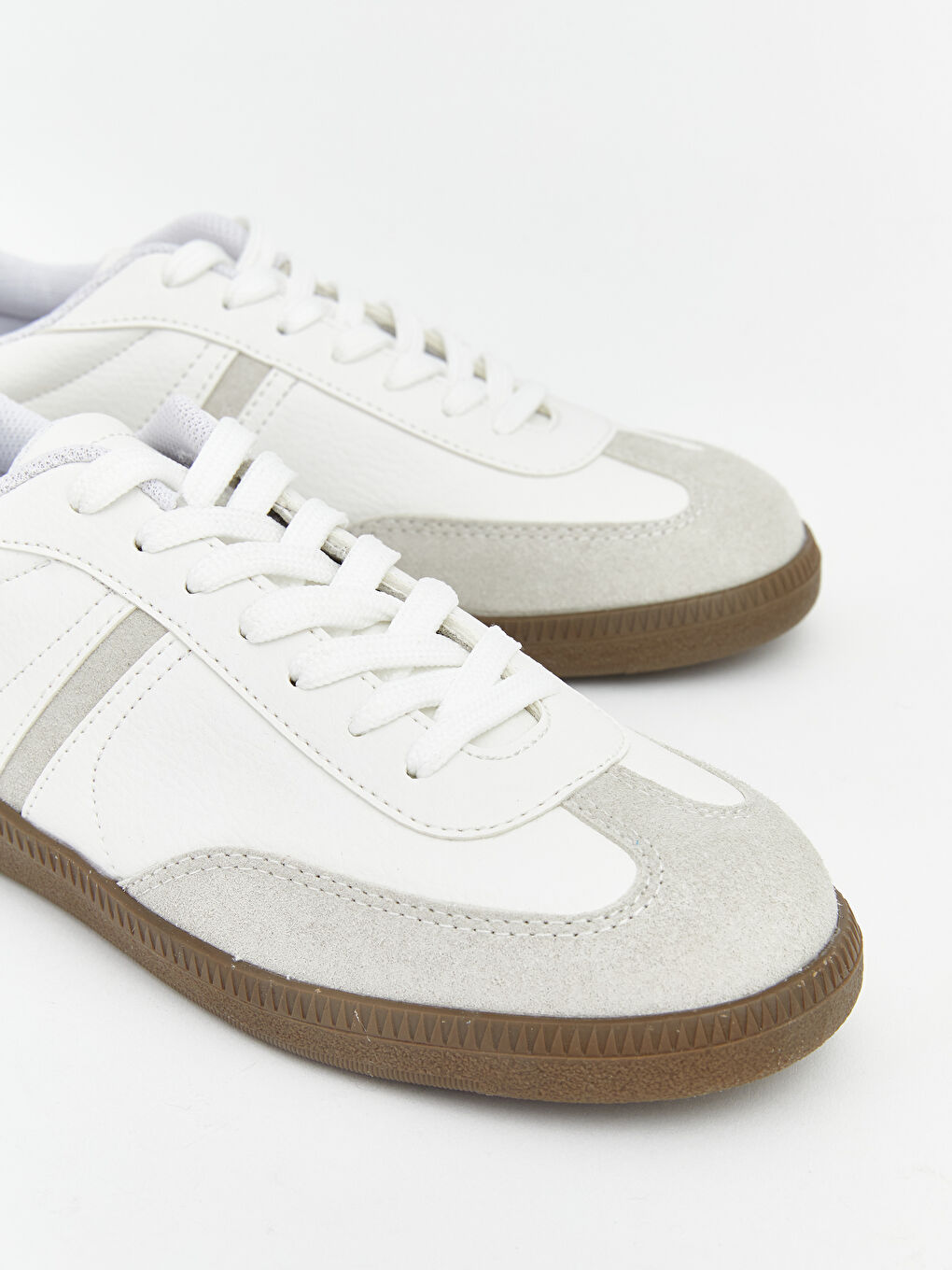 Beyaz Deri Görünümlü Kadın Spor Ayakkabı-2