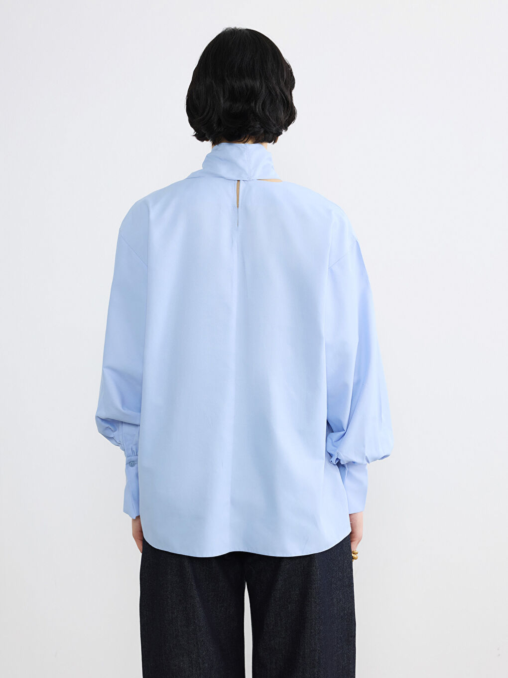 Mavi Bağlamalı Yaka Büzgülü Bluz-4