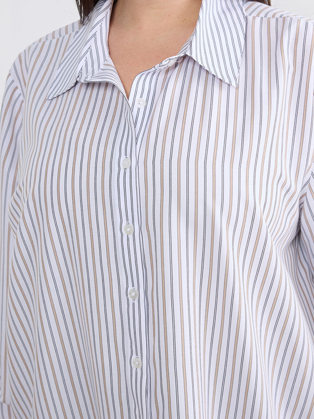 Siyah Çizgili Oversize Kadın Gömlek-6