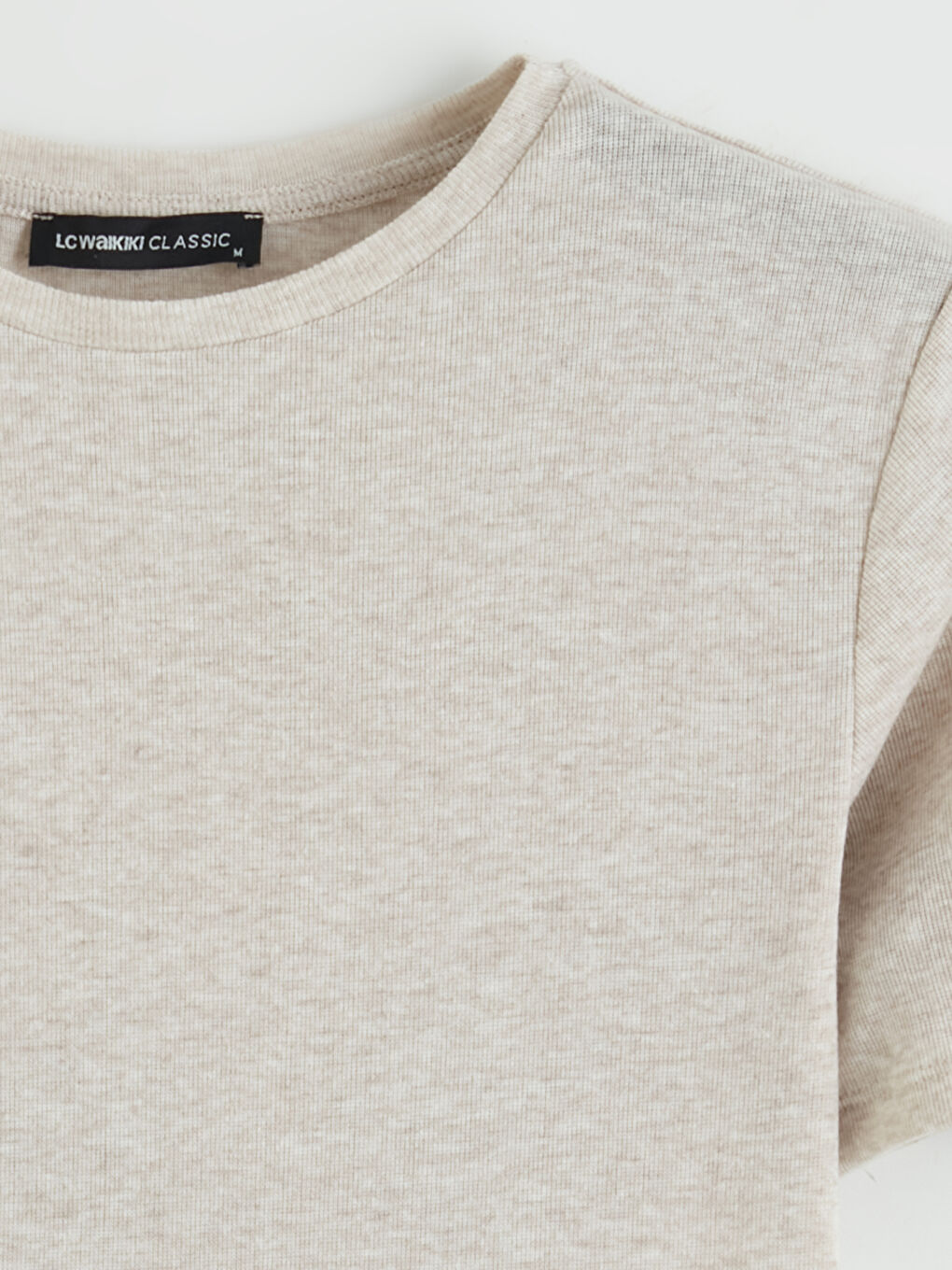 Bej Bisiklet Yaka Kadın Tişört-1