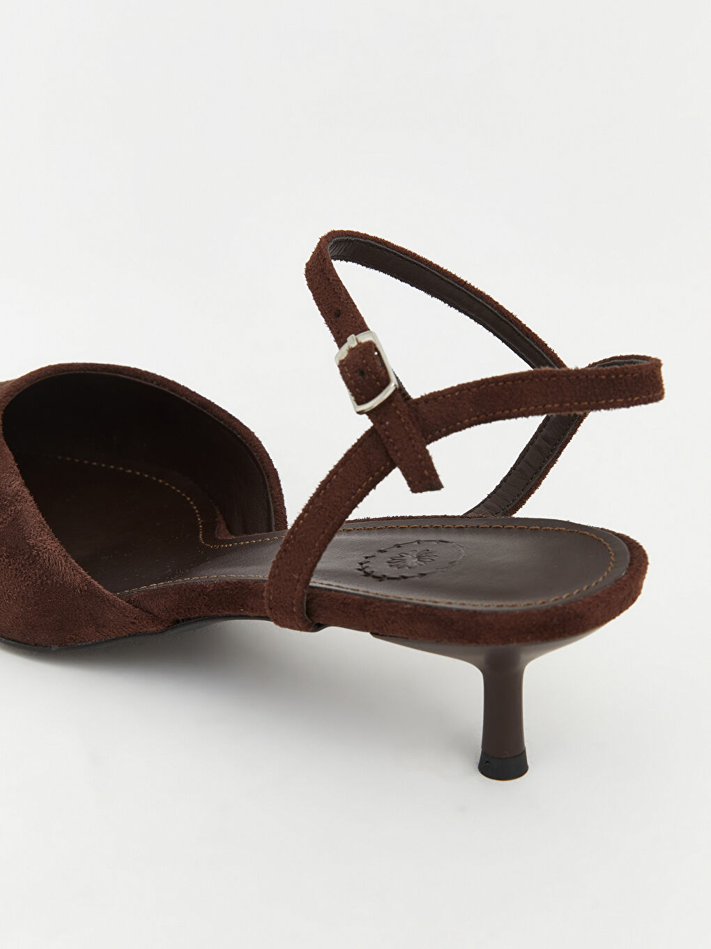 Kahverengi Sivri Burun Kadın Topuklu Ayakkabı-4