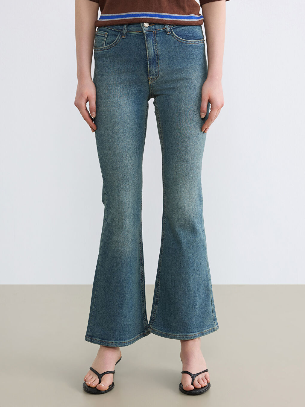 Woman INDIGO Jeans-1