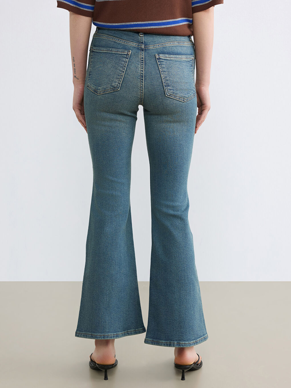 Woman INDIGO Jeans-3