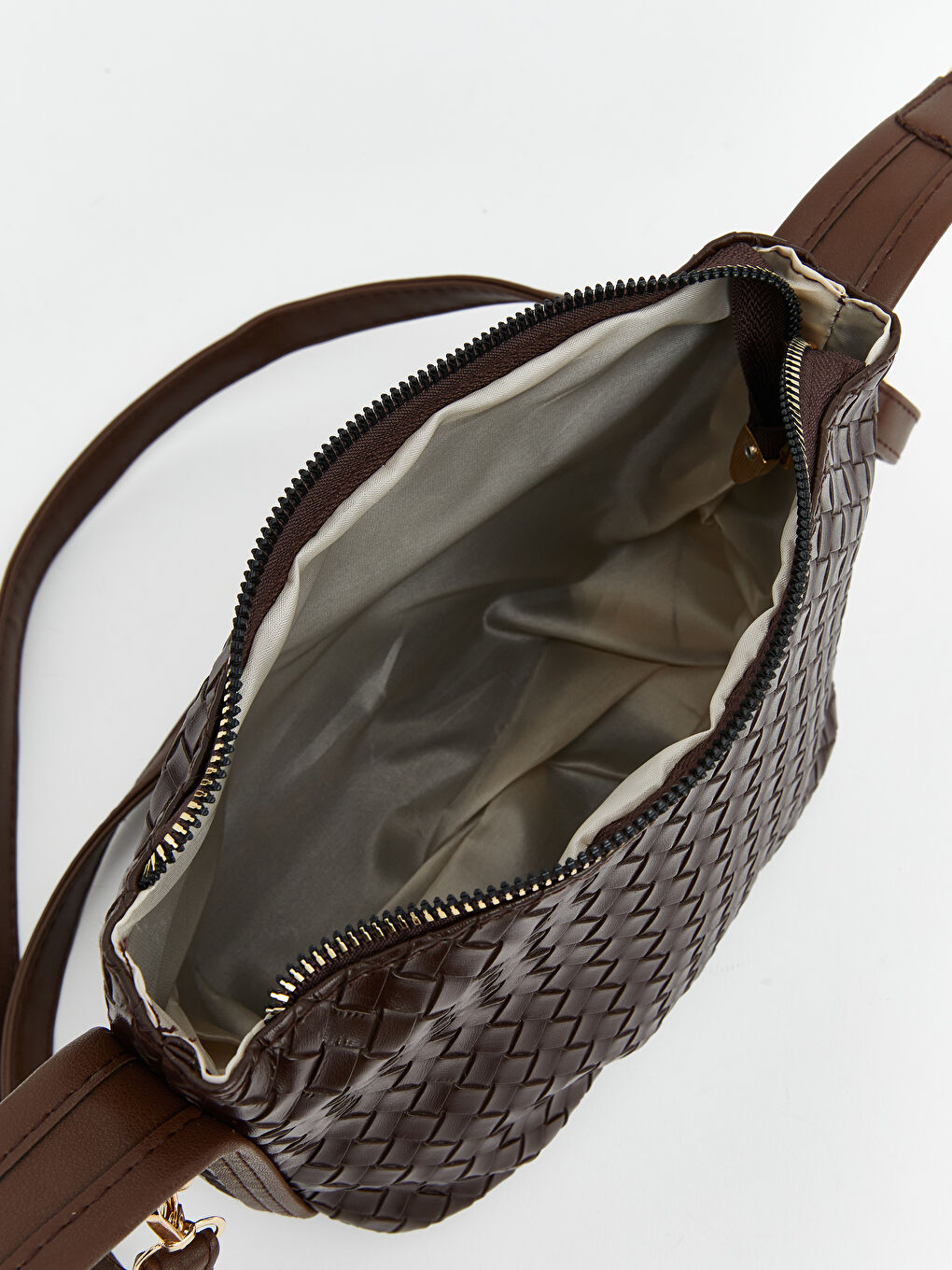 Kahverengi Örgü Desenli Kadın Omuz Çantası-4