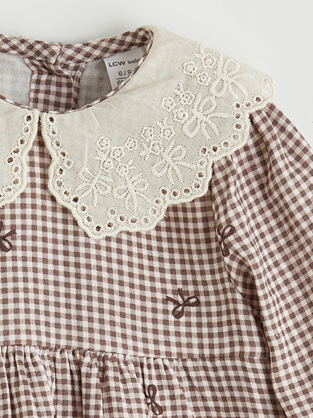 Ekru Bebe Yaka Nakışlı Kız Bebek Müslin Elbise-1