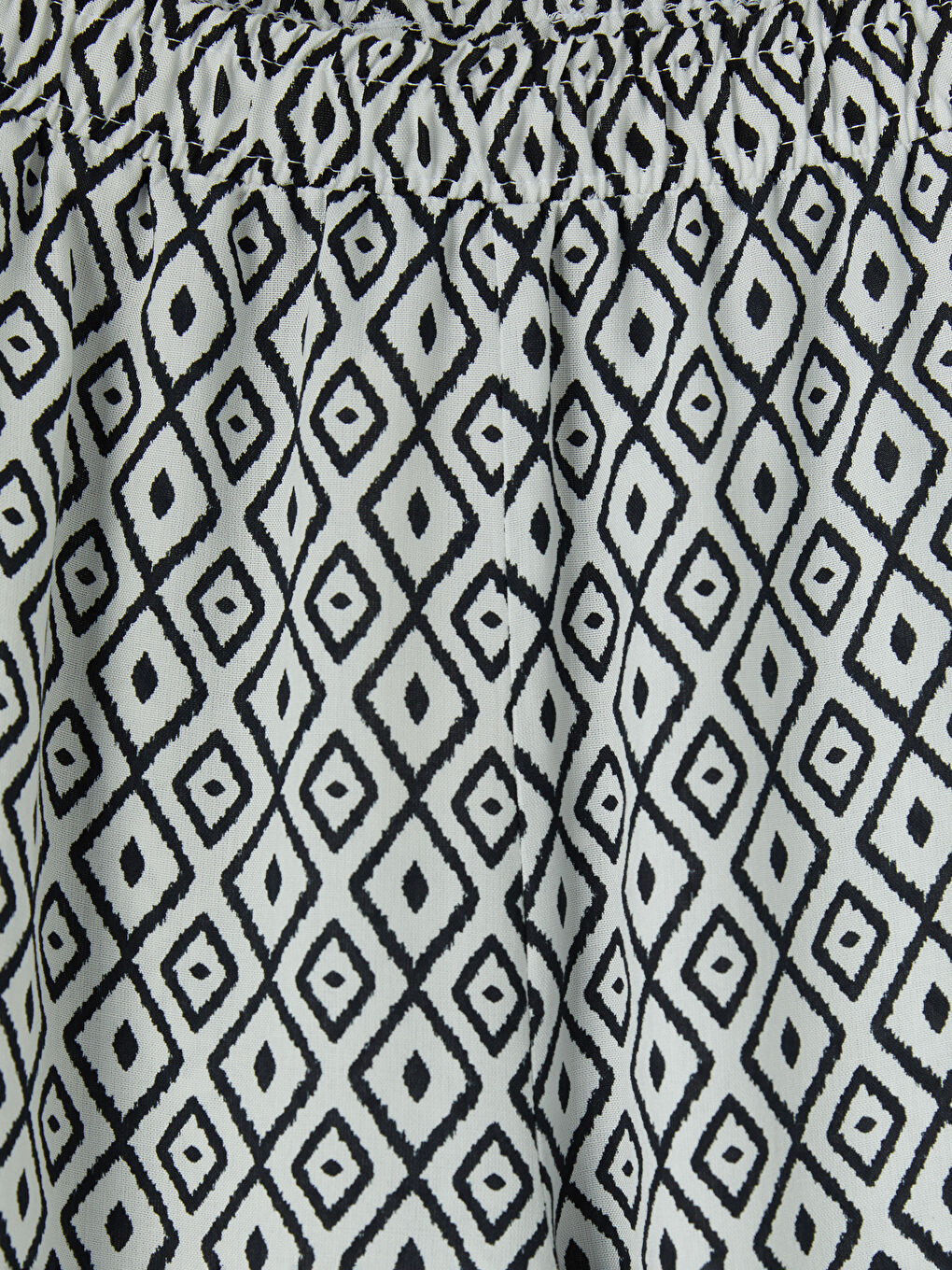 Siyah Kız Çocuk Desenli Pantolon-2