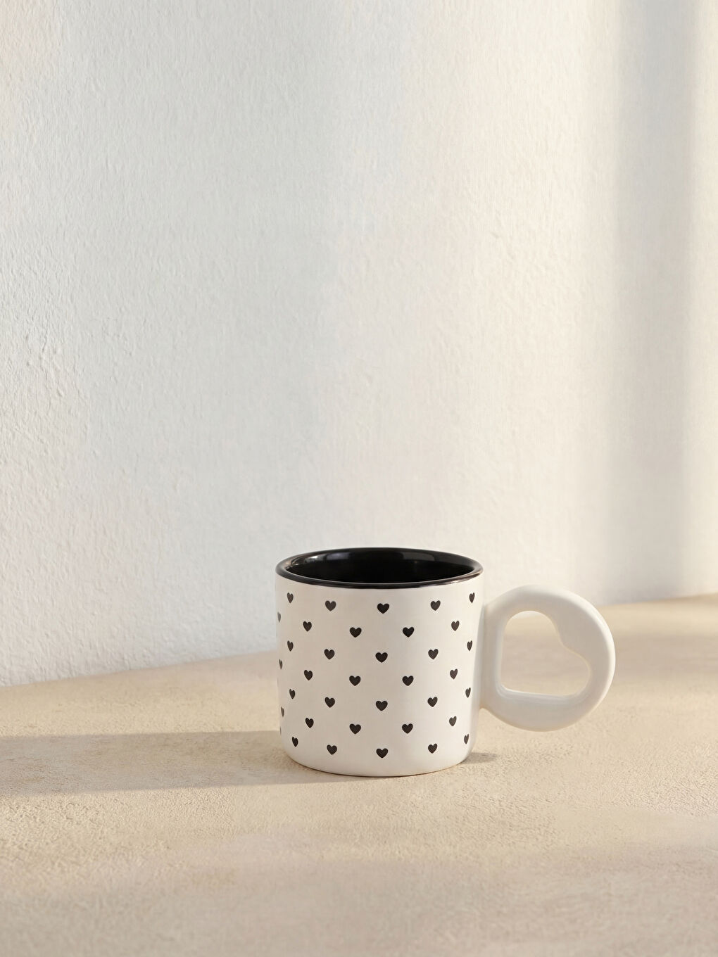 Heart Patterned Porcelain Mug 270 ml