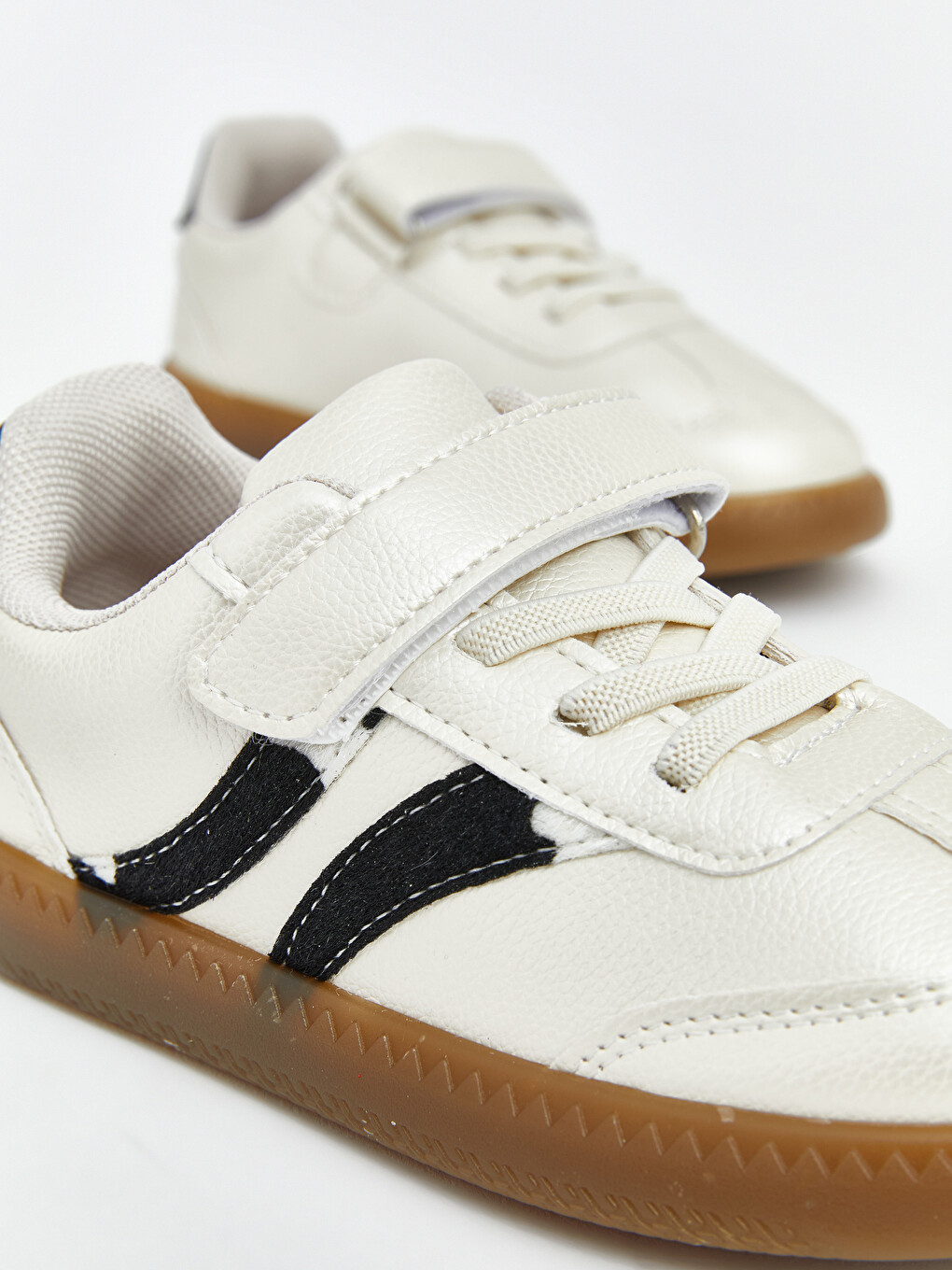 Leather Look Girls' Sneakers-2