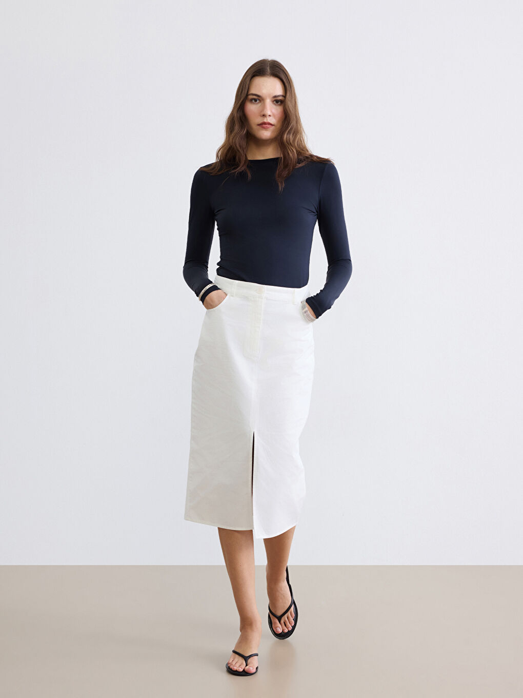 Siyah Bisiklet Yaka Kadın Body-1