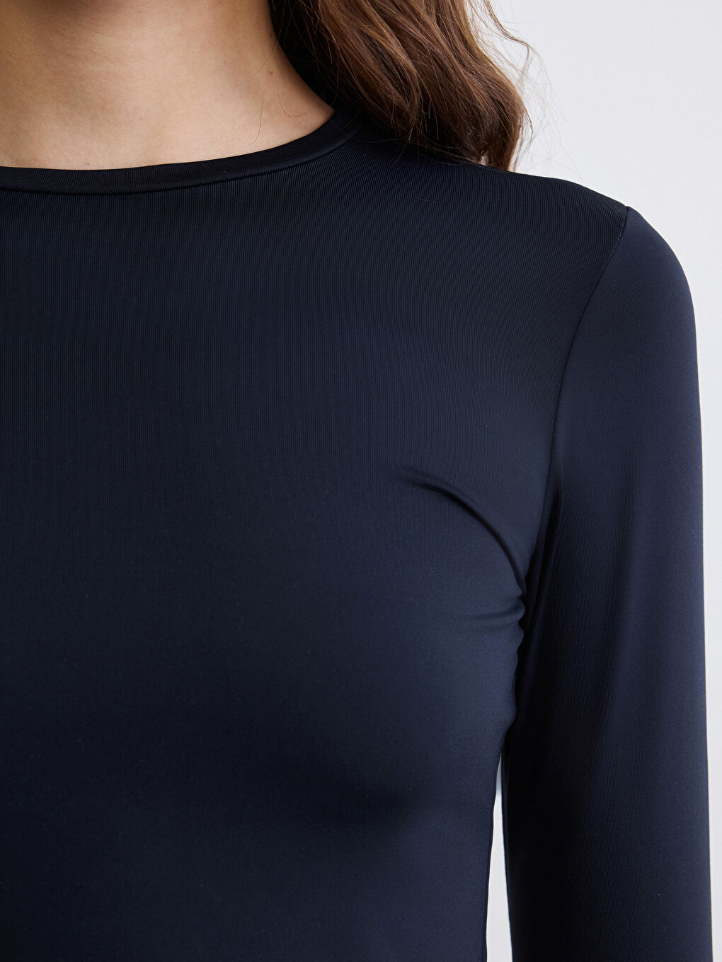 Siyah Bisiklet Yaka Kadın Body-2