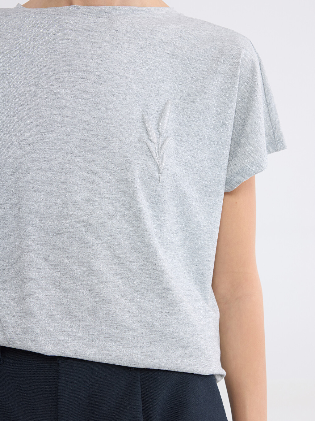 Tricou Gri Femeie-2