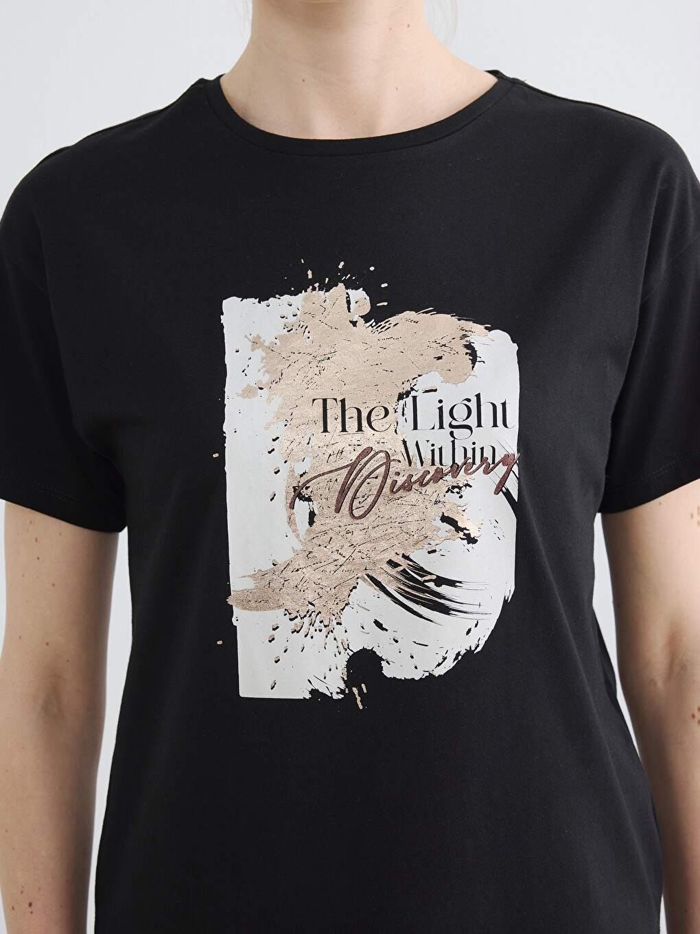 Crew Neck Printed Women's T-Shirt-2