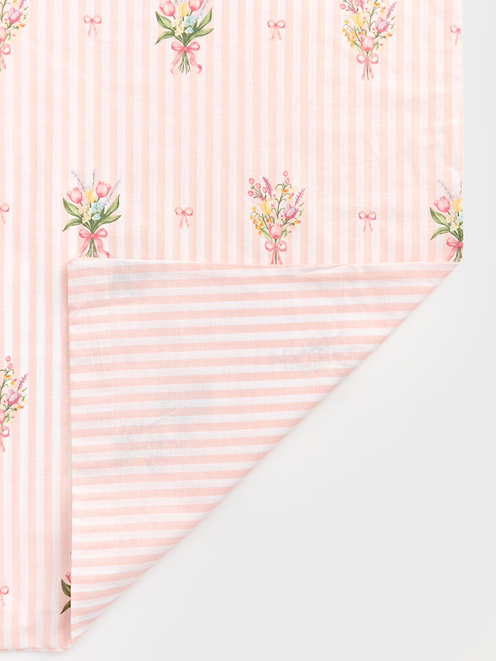 Pembe Çiçekli Çift Kişilik Nevresim Seti-5