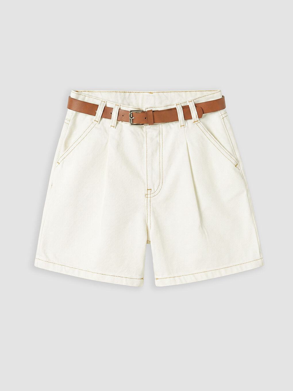 Beyaz Kız Çocuk Jean Şort ve Kemer