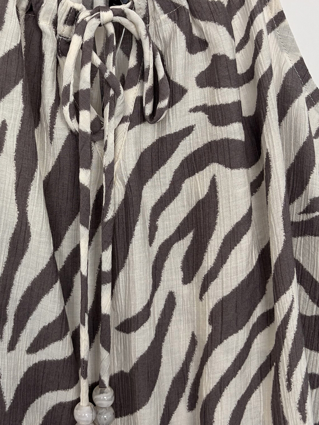 Halter Neck Zebra Patterned Blouse-2