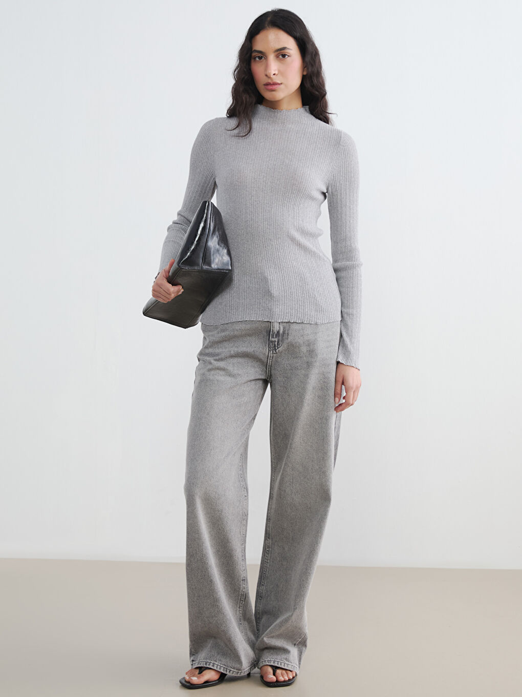 Gri Yarım Balıkçı Yaka Kadın Triko Kazak	-1