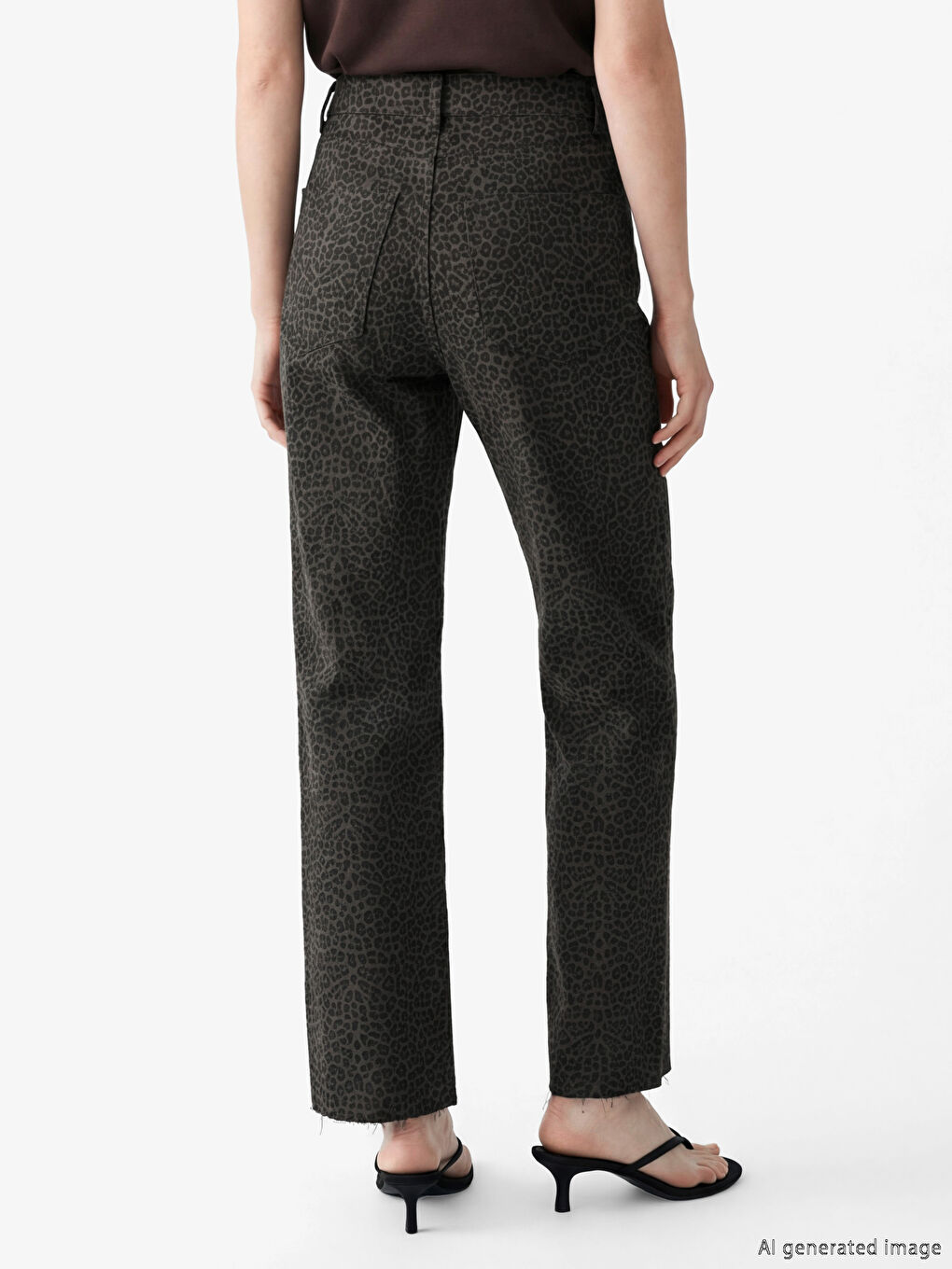 Kahverengi Leopar Desenli Kadın Jean Pantolon-2