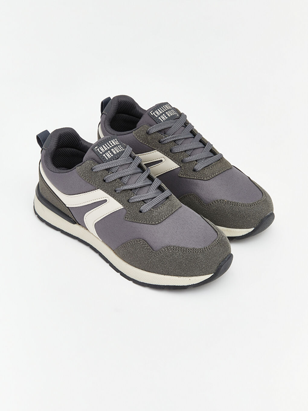 Gri  Süet Görünümlü Erkek Çocuk Spor Ayakkabı