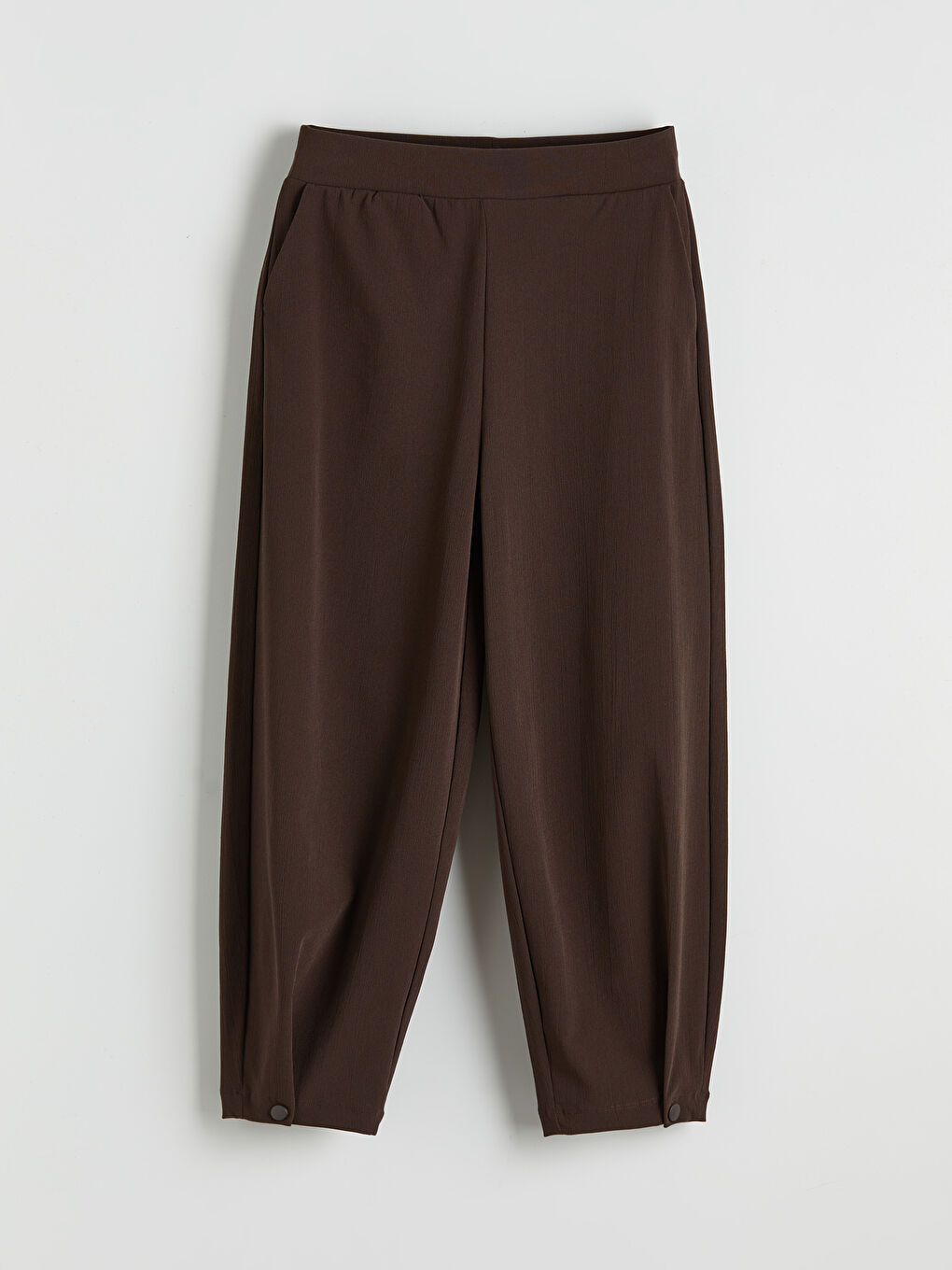 Kahverengi Beli Lastikli Dokulu Kadın Pantolon-2