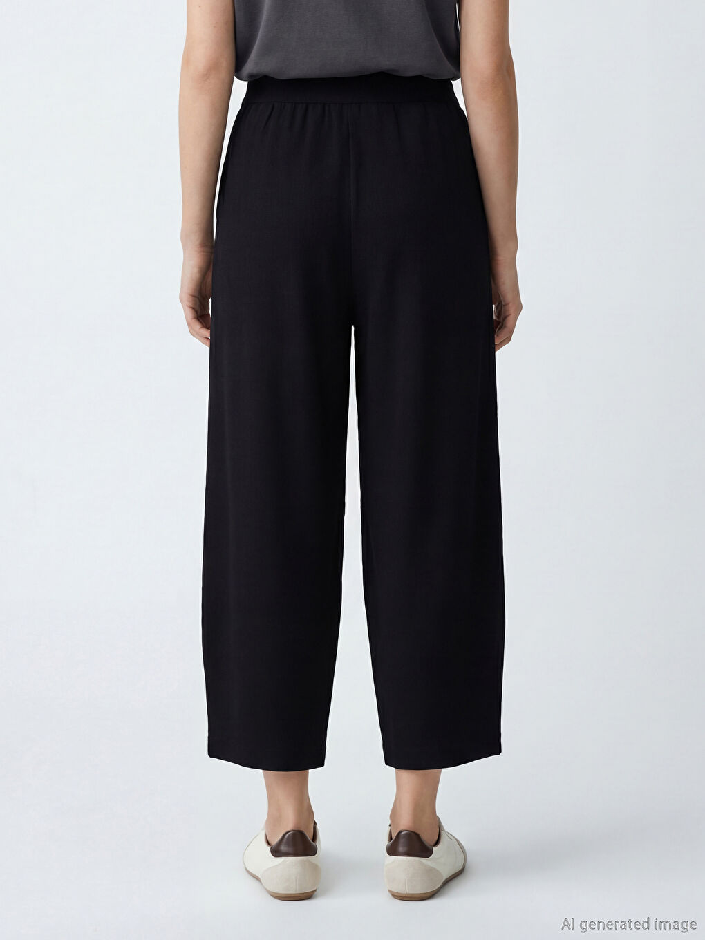 Siyah Beli Lastikli Dokulu Kadın Pantolon-1