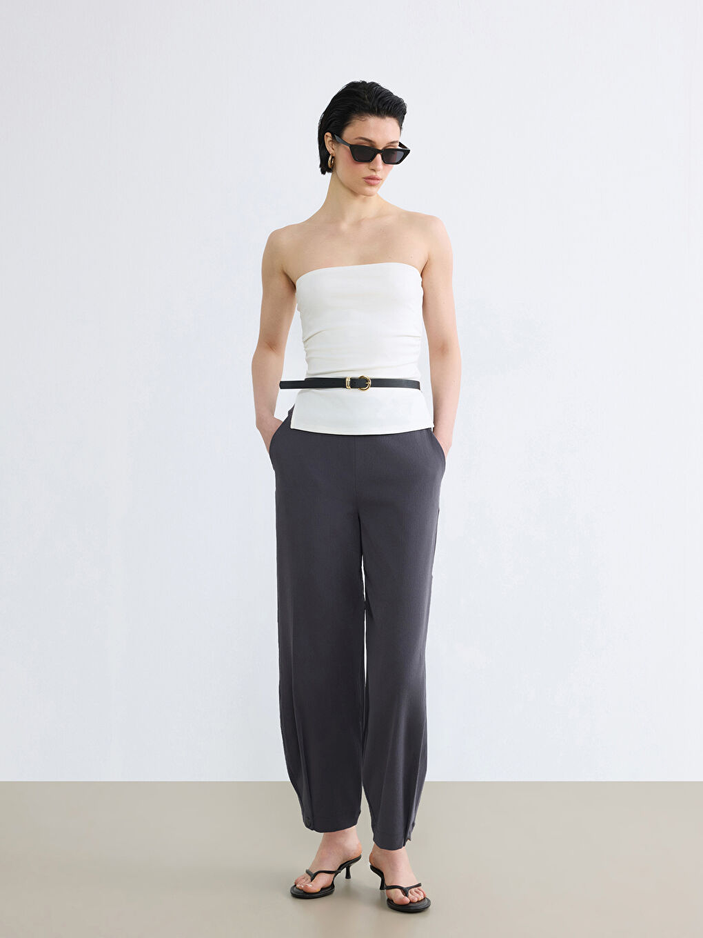 Antrasit Beli Lastikli Dokulu Kadın Pantolon