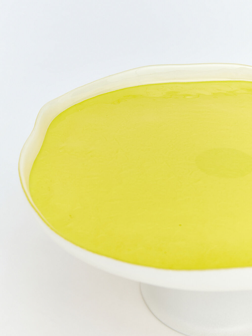 Renksiz Ayaklı Sunumluk 28 cm