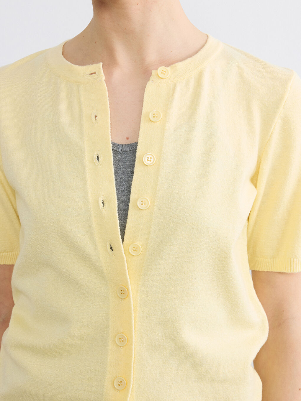 Sarı Yumuşak Dokulu Kadın Triko Hırka-2