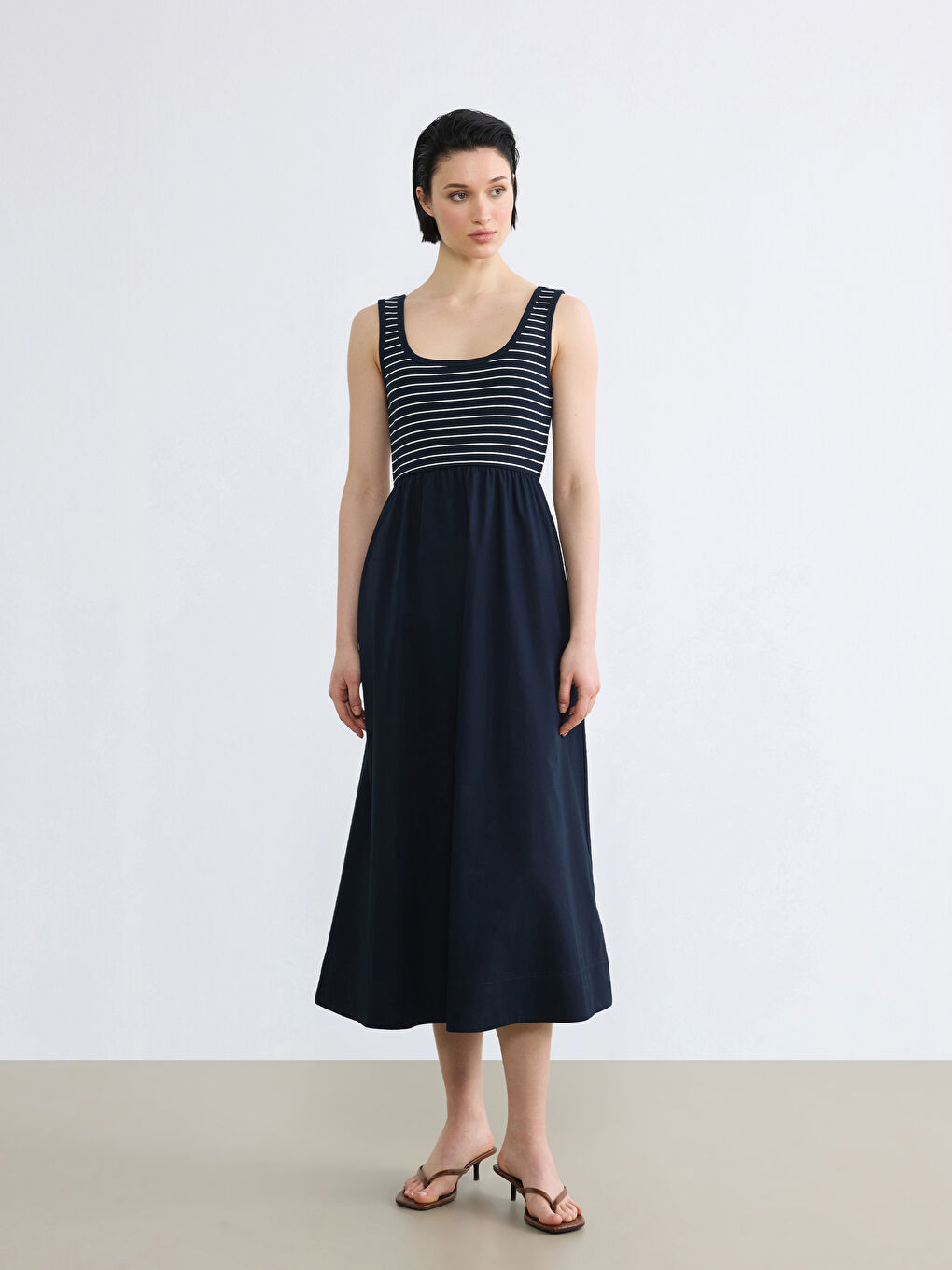 Lacivert  Kare Yaka Çizgili Büzgülü Belden Oturtmalı Elbise-1