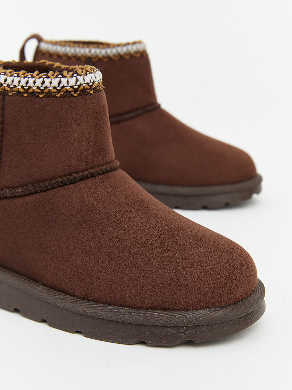 Kahverengi Süet Görünümlü Kız Çocuk Bot-2