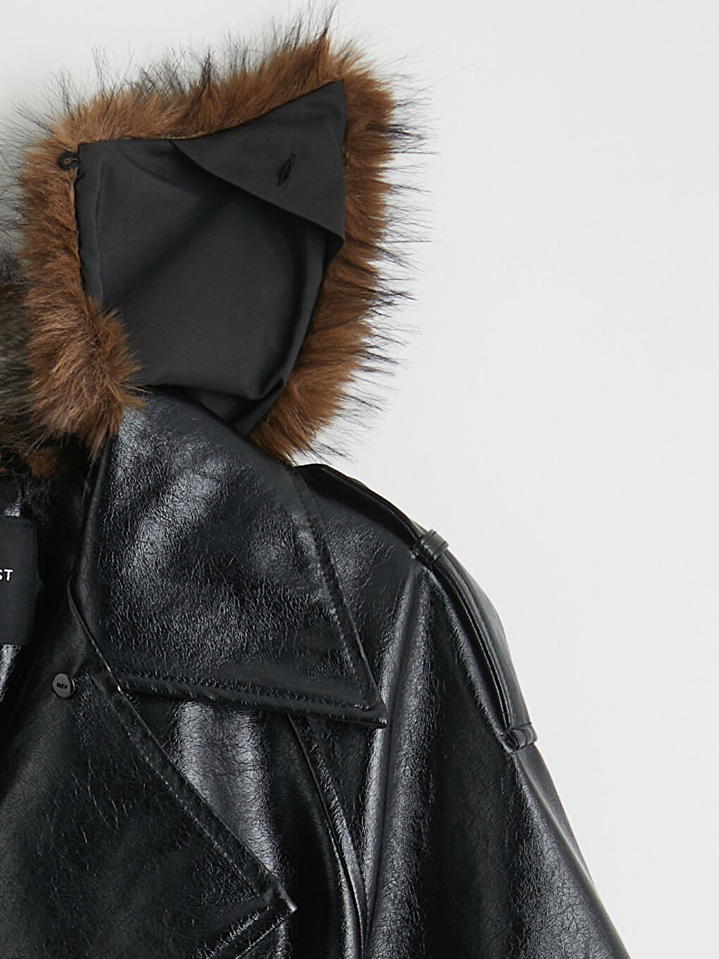 Siyah Kürk Yakalı Kadın Deri Görünümlü Ceket-5