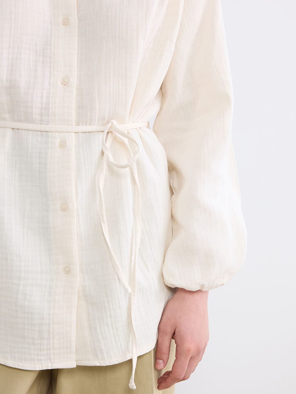 Ekru Hakim Yaka Beli Kuşaklı Kadın Gömlek Tunik-2