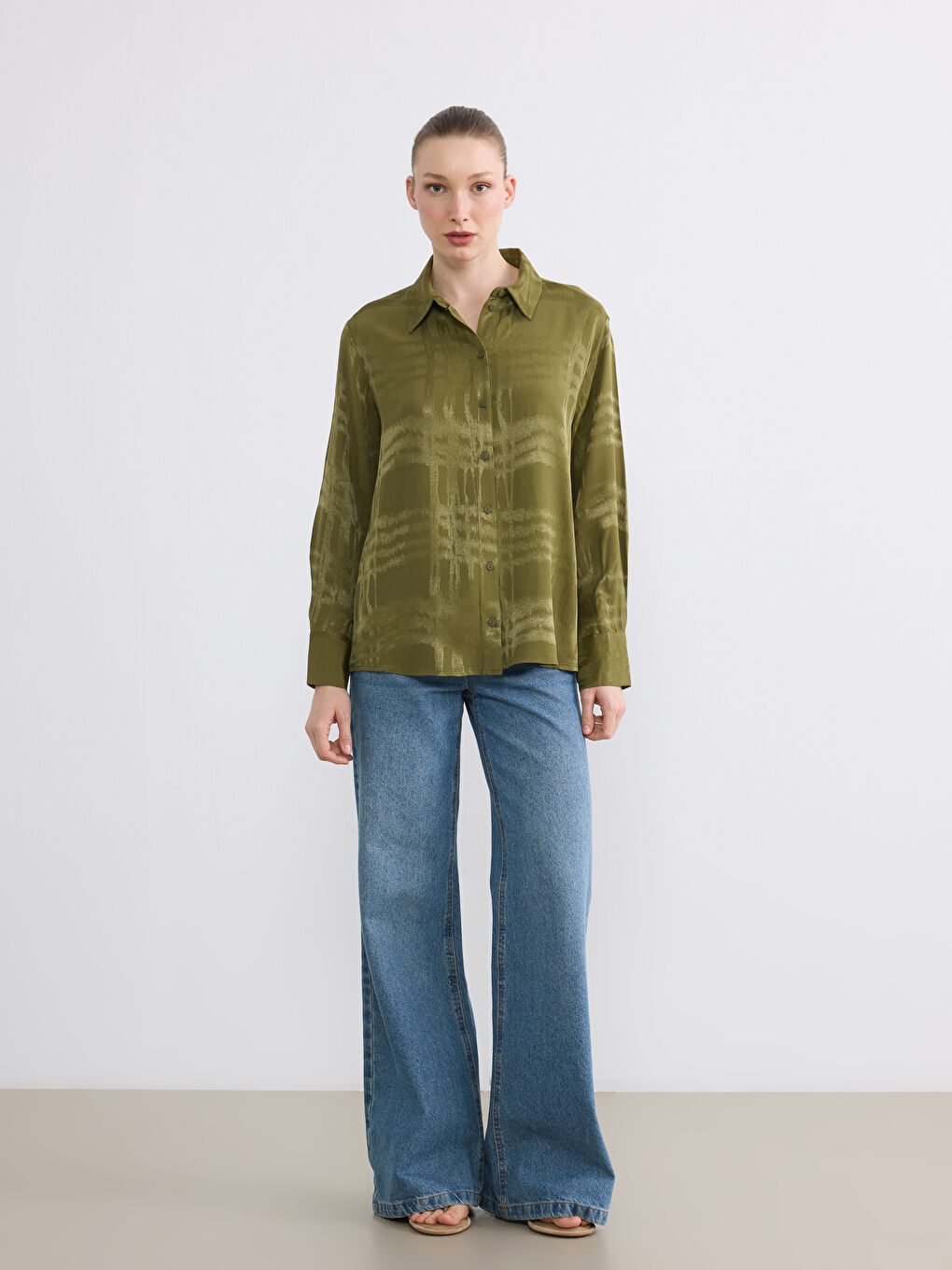 Yeşil Desenli Kadın Gömlek-1