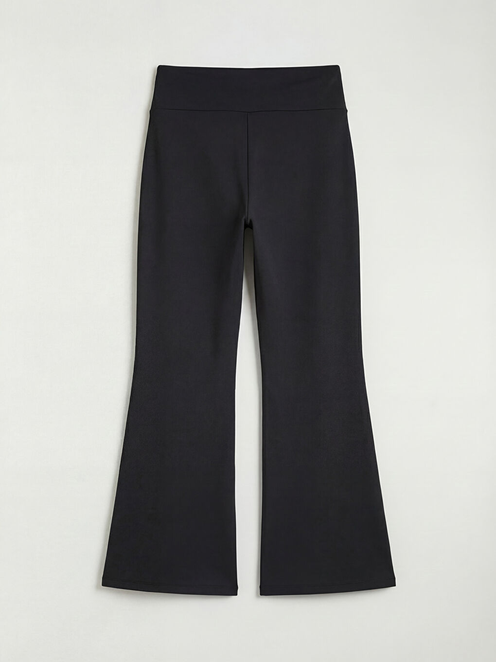 Siyah Beli Lastikli İspanyol Paça Kadın Spor Tayt-1