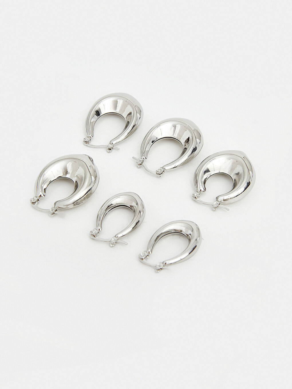 Gri Kadın Damla Küpe Seti 3'lü