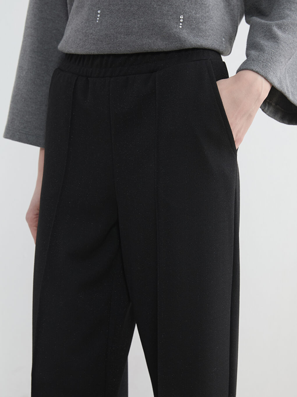 Siyah Beli Lastikli Soft Touch Kadın Eşofman Altı-2