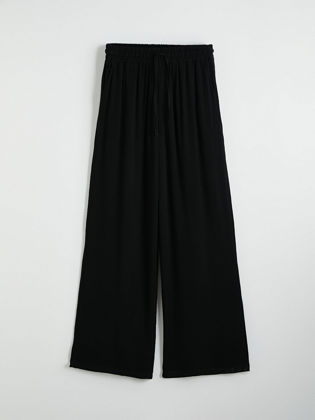 Siyah Beli Lastikli Dokulu Kadın Pantolon-4