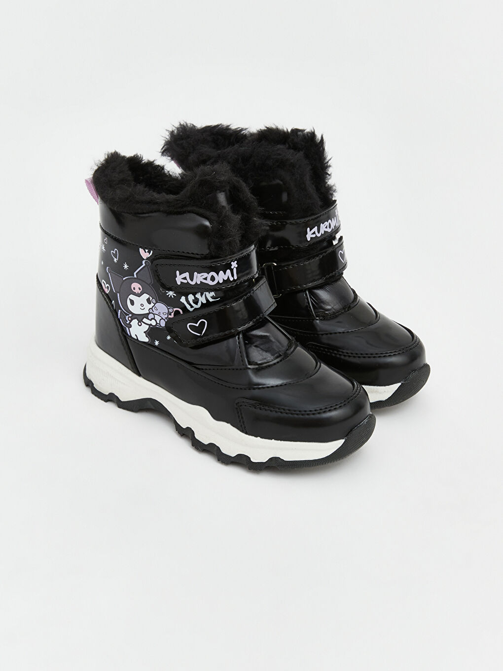 Siyah İçi Kürklü Kuromi Baskılı Kız Çocuk Bot