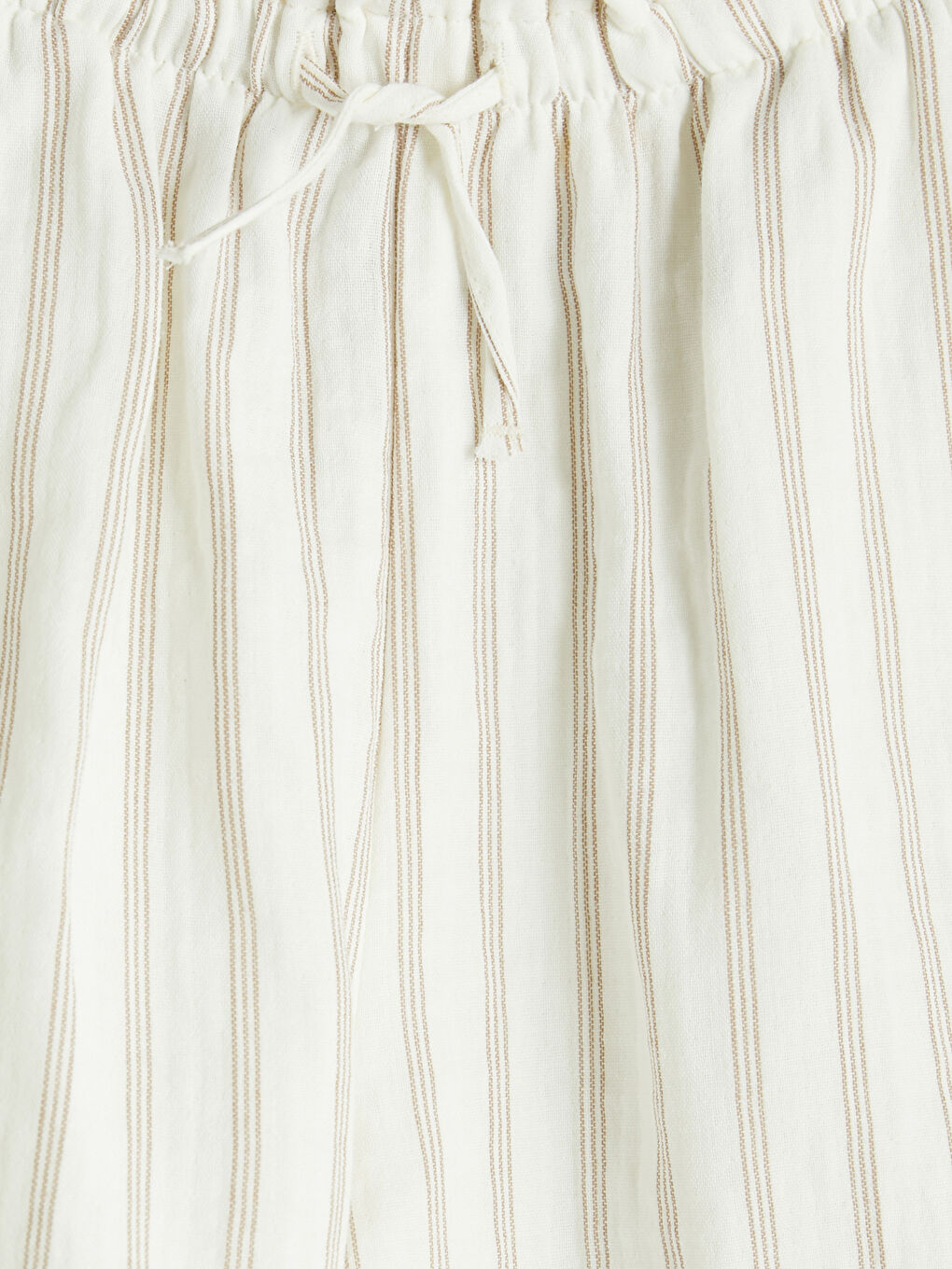 Bej Beli Lastikli Kız Çocuk Müslin Şort-2