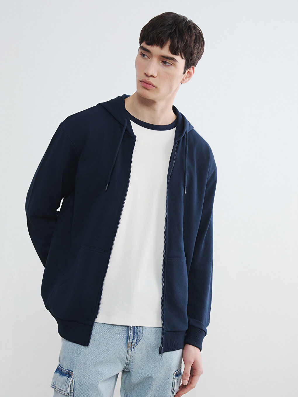 Lacivert Kapüşonlu Erkek Fermuarlı Sweatshirt