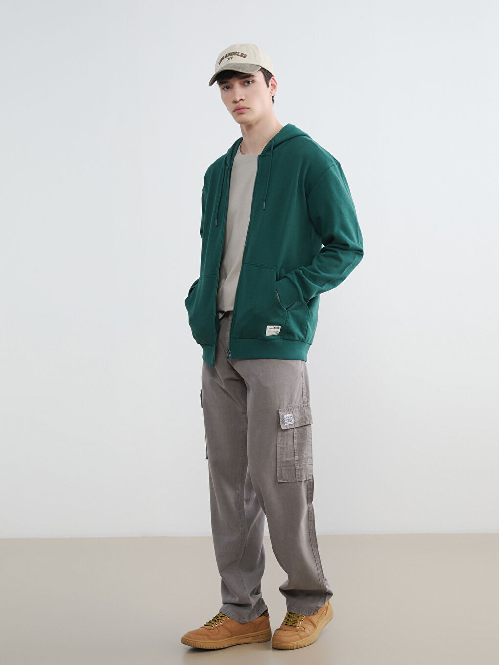 Yeşil Kapüşonlu Erkek Fermuarlı Sweatshirt-1