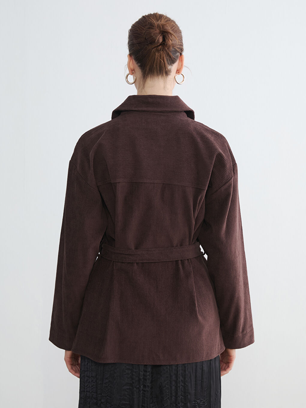 Kahverengi Gömlek Yaka Kuşaklı Kadın Kadife Ceket	-3