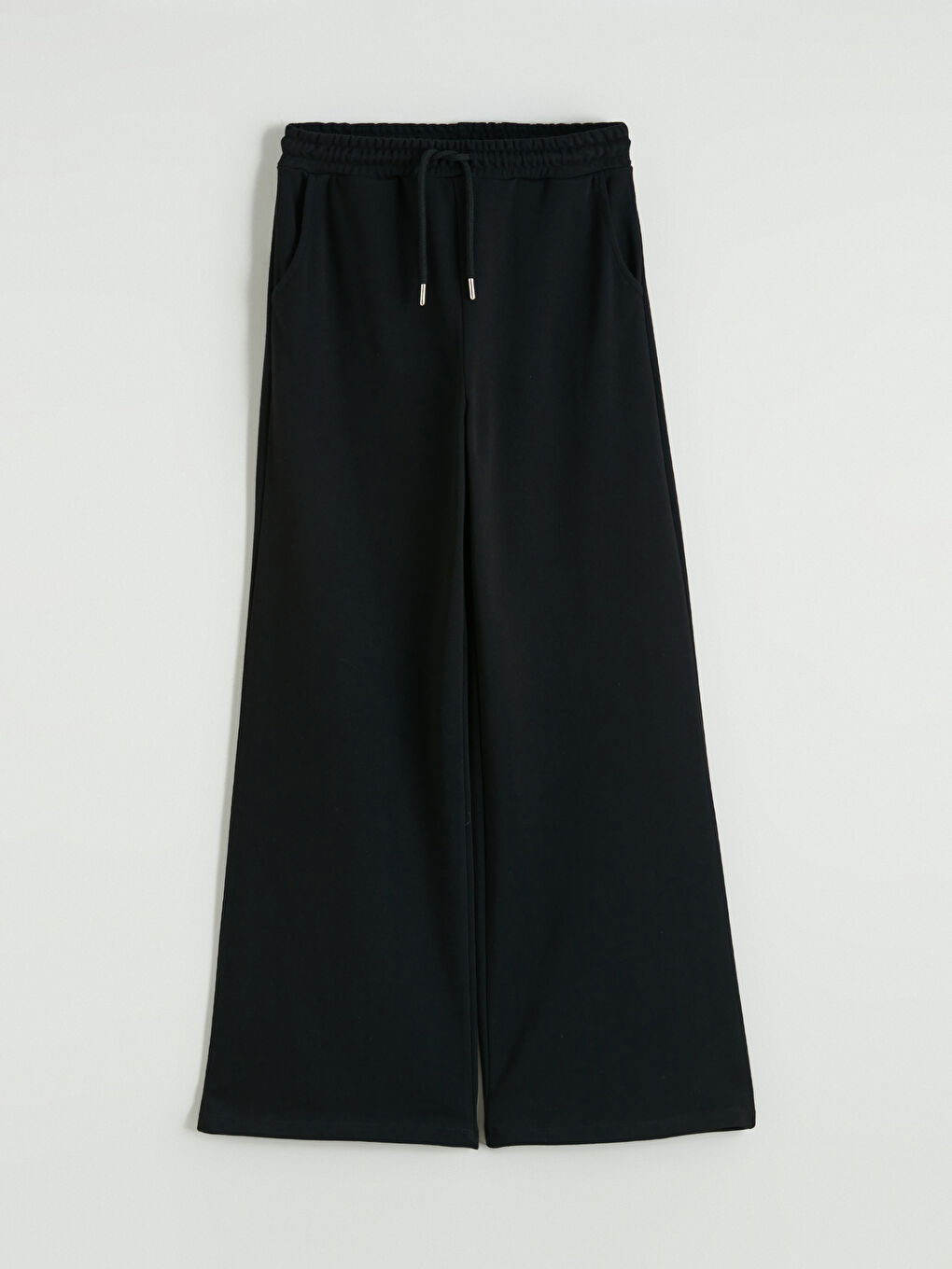 Siyah Beli Lastikli Geniş Paça Kadın Eşofman Altı